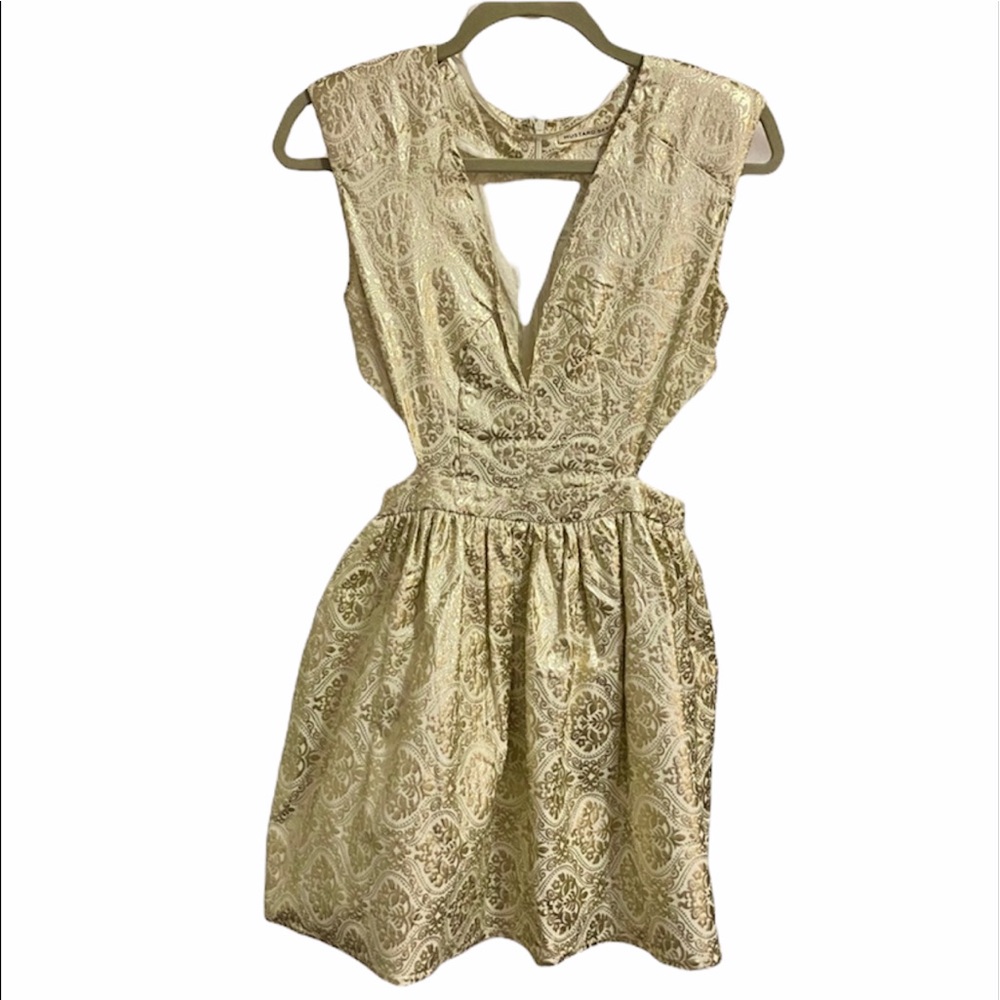 Gold & White dress ✨BRAND NEW✨